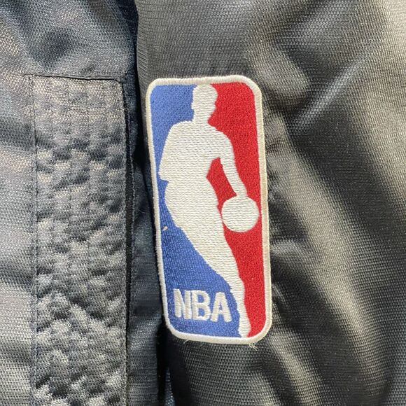 Vintage 90s Logo Athletic Chicago Bulls Jacket Coat Men's Medium NBA - Picture 8 of 11